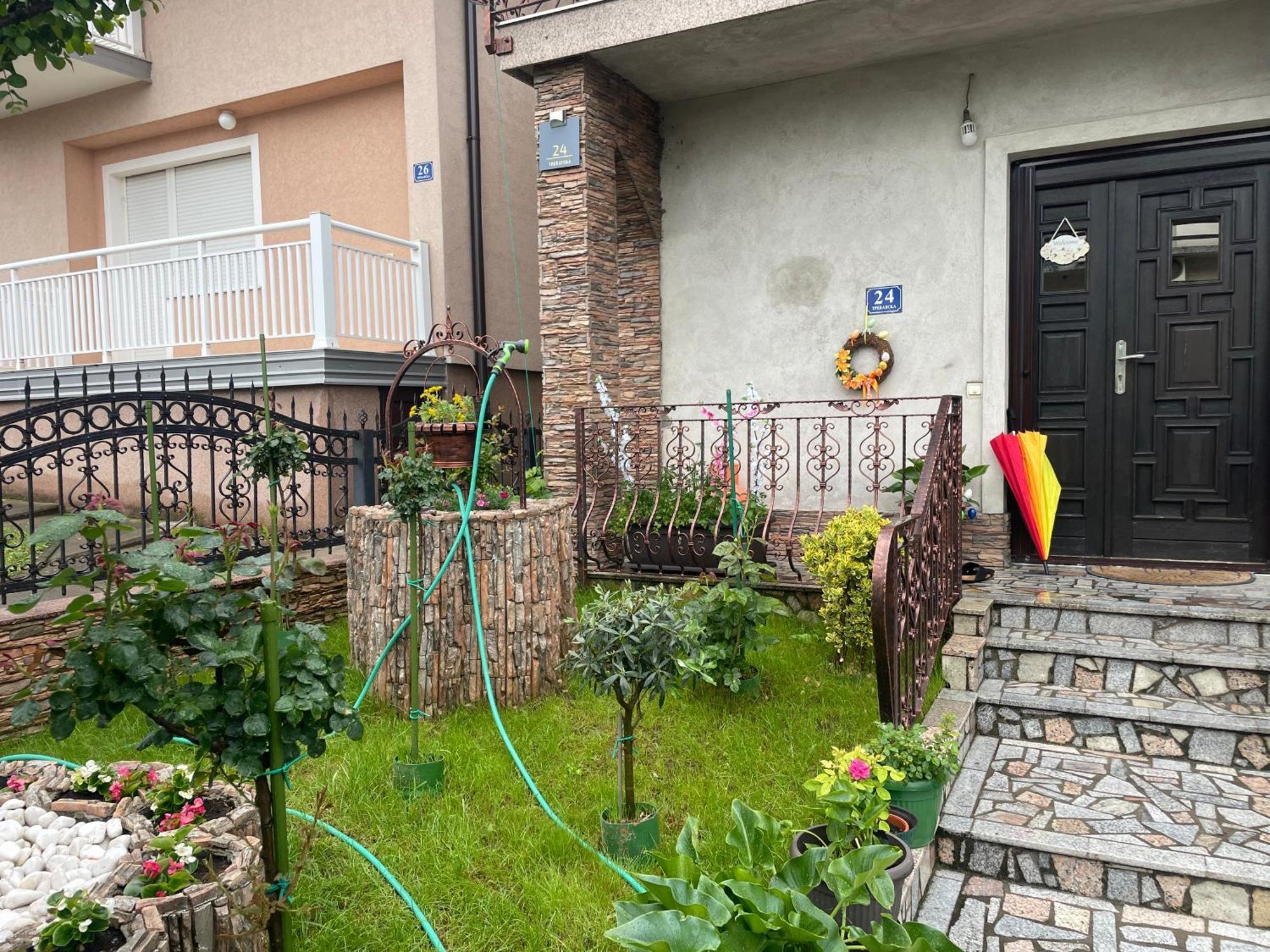 Villa Jankovic Modrica Exteriör bild