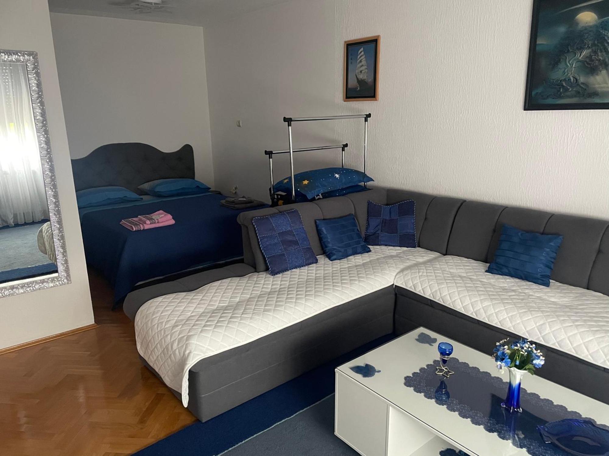 Villa Jankovic Modrica Exteriör bild